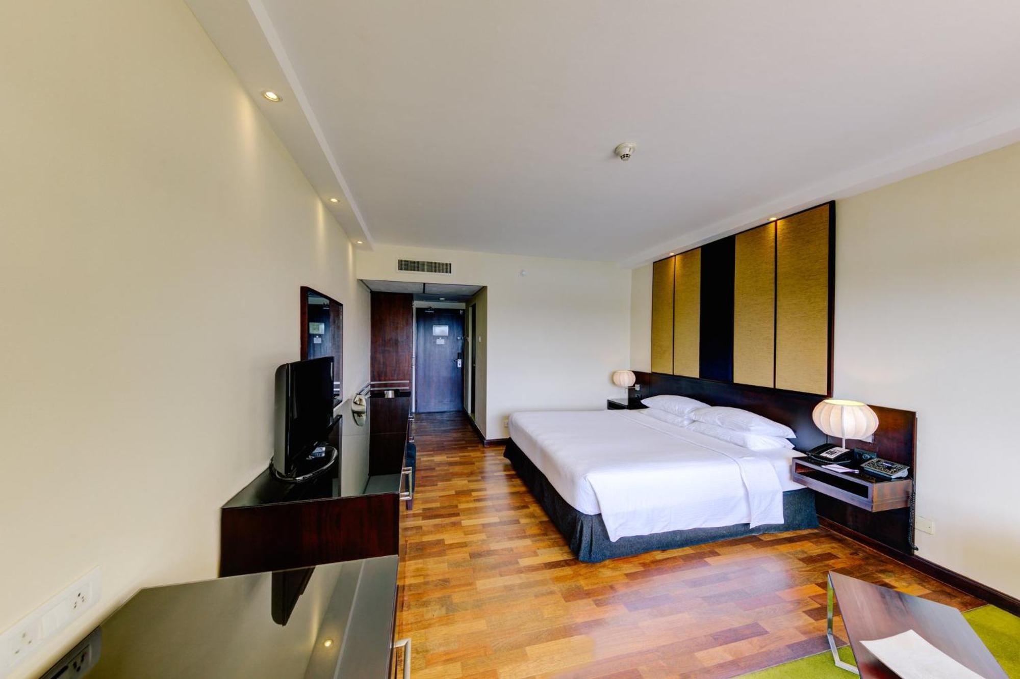 Cinnamon Lakeside Colombo Eksteriør billede Deluxe room